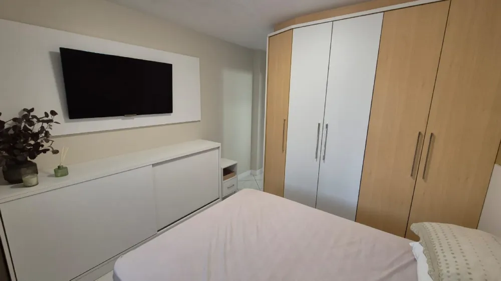 Apartamento para venda no bairro Meia Praia em Itapema