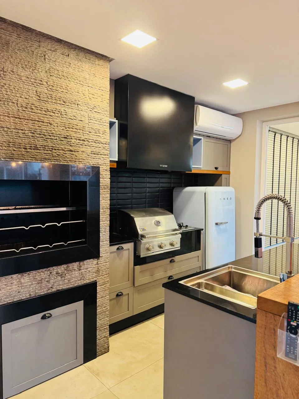 Casa 4 quartos para venda no bairro Barra em Balneário Camboriú