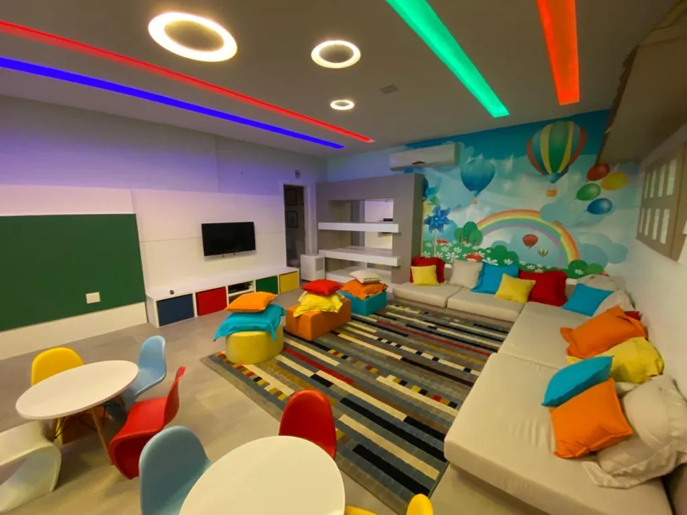 Apartamento 4 quartos para venda no bairro Meia Praia em Itapema