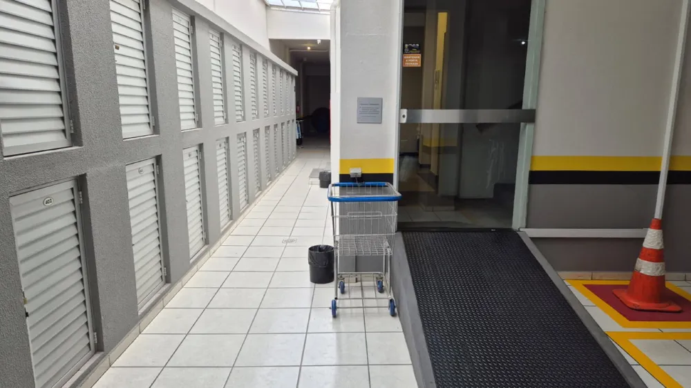Apartamento para venda no bairro Meia Praia em Itapema