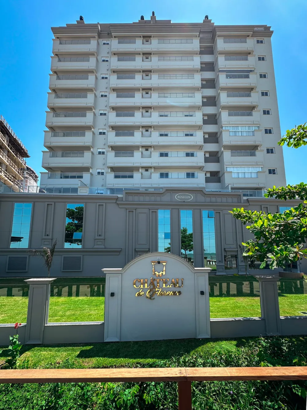 Apartamento 4 quartos para venda no bairro Morretes em Itapema