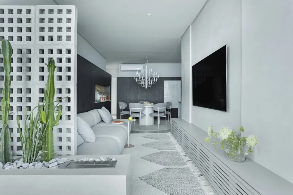 Apartamento para venda no bairro Meia Praia em Itapema