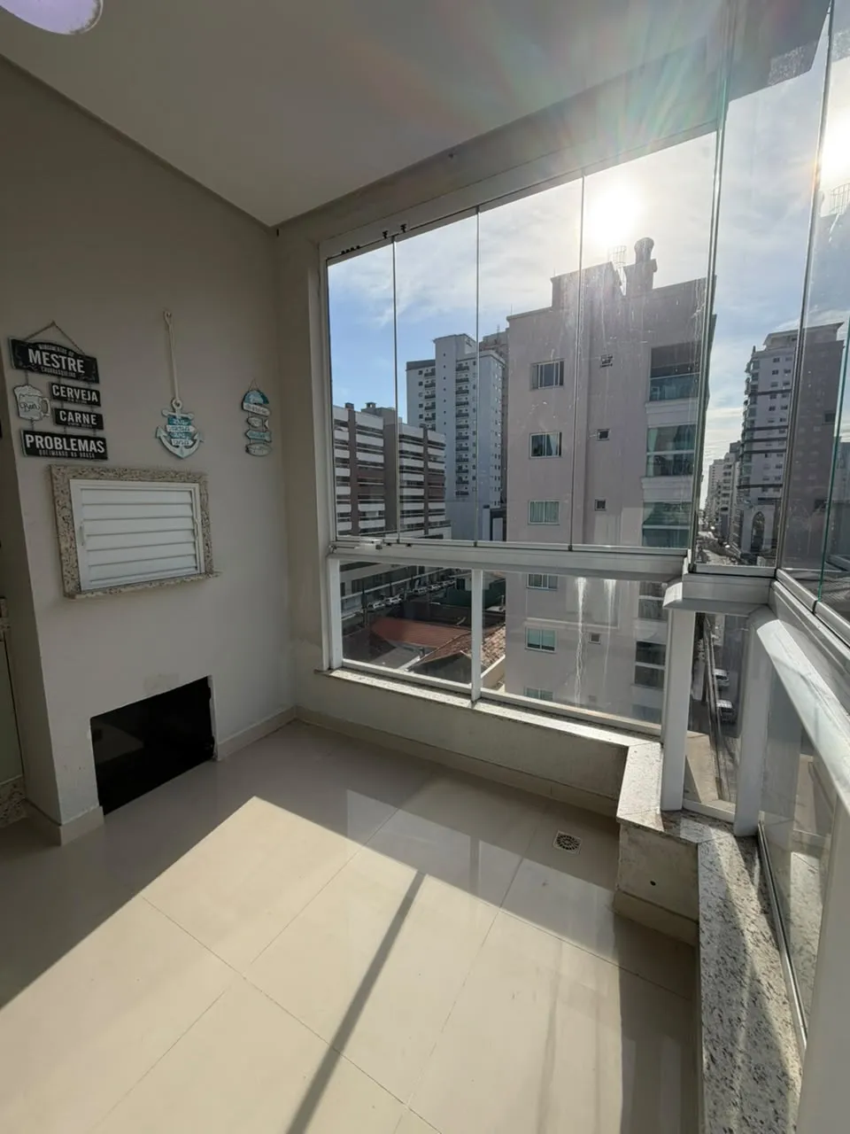Apartamento 2 quartos para venda no bairro Meia Praia em Itapema