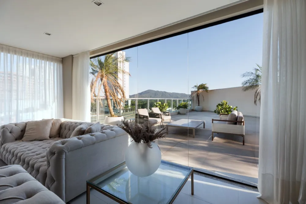 Apartamento para venda no bairro Jardim Praia Mar em Itapema