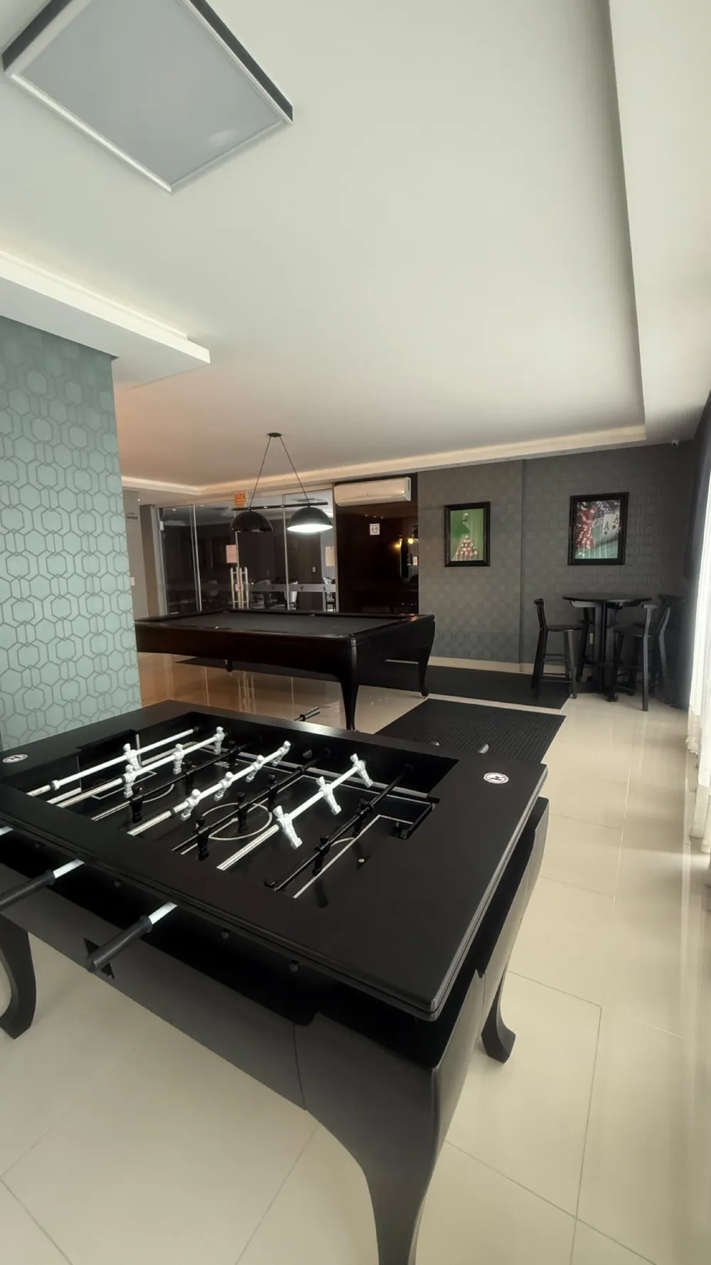 Apartamento 3 quartos para venda no bairro Meia Praia em Itapema