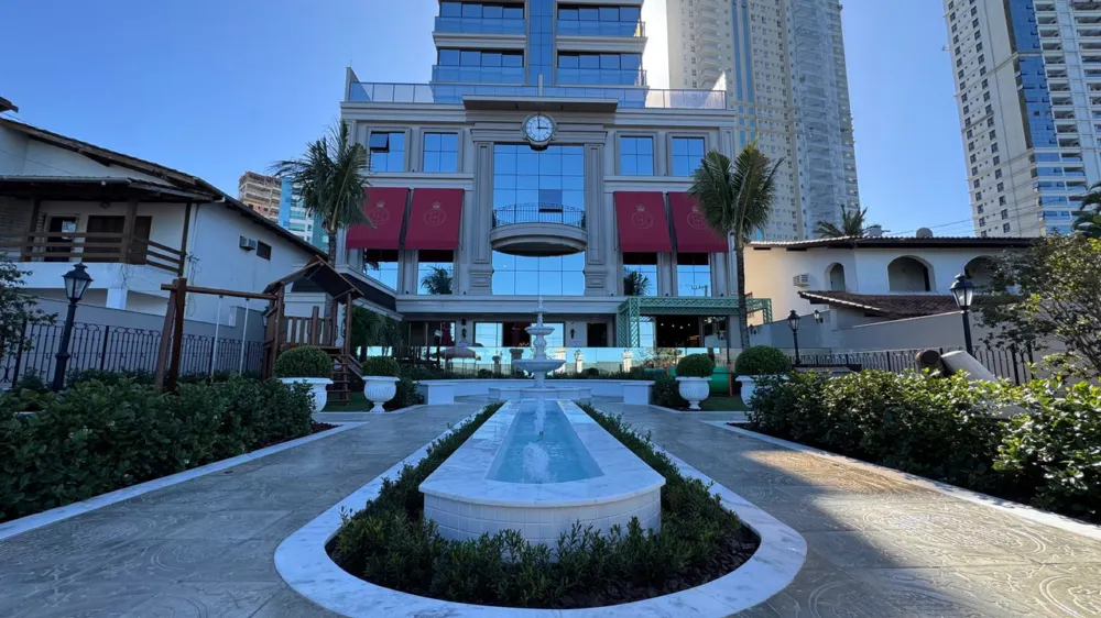 Apartamento 4 quartos para venda no bairro Canto da Praia em Itapema