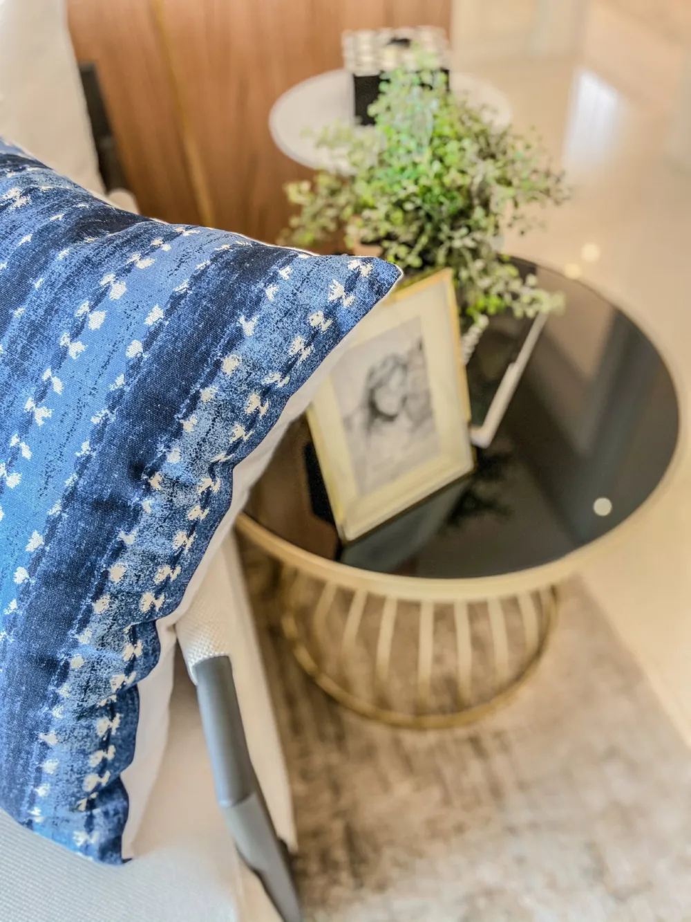 Apartamento para venda no bairro Meia Praia em Itapema