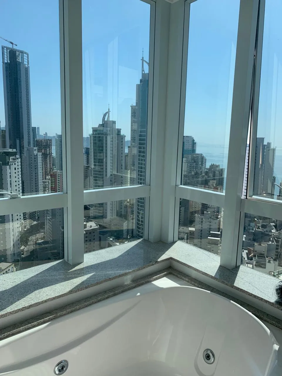 Apartamento para venda no bairro Barra Sul em Balneário Camboriú