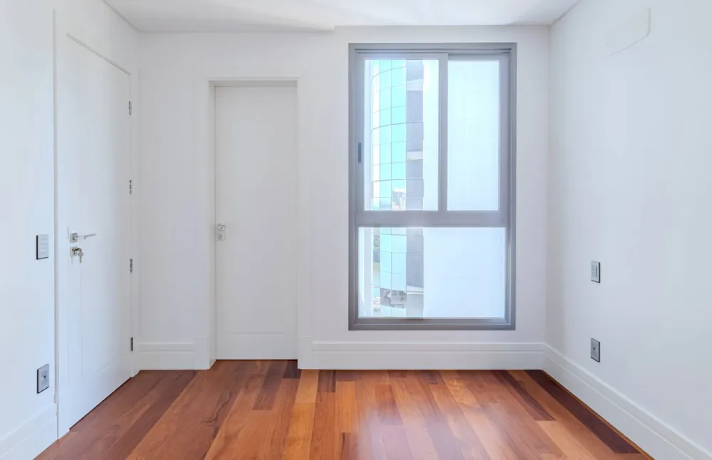 Apartamento 4 quartos para venda no bairro Centro em Balneário Camboriú