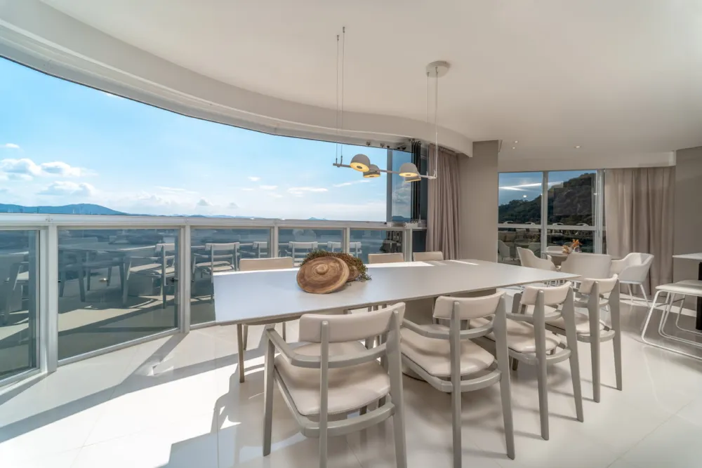 Apartamento para venda no bairro Centro em Balneário Camboriú