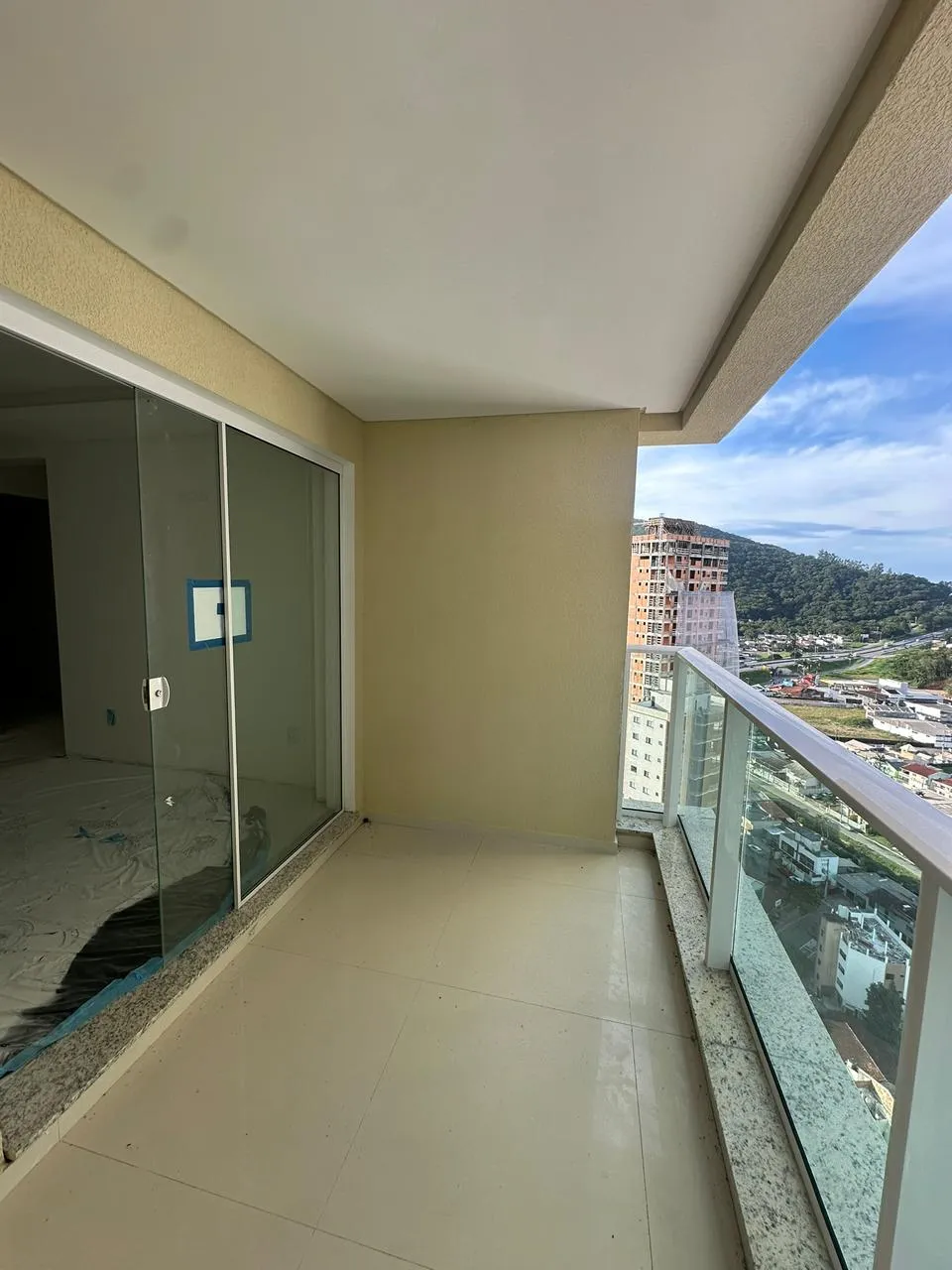 Apartamento para venda no bairro Canto da Praia em Itapema