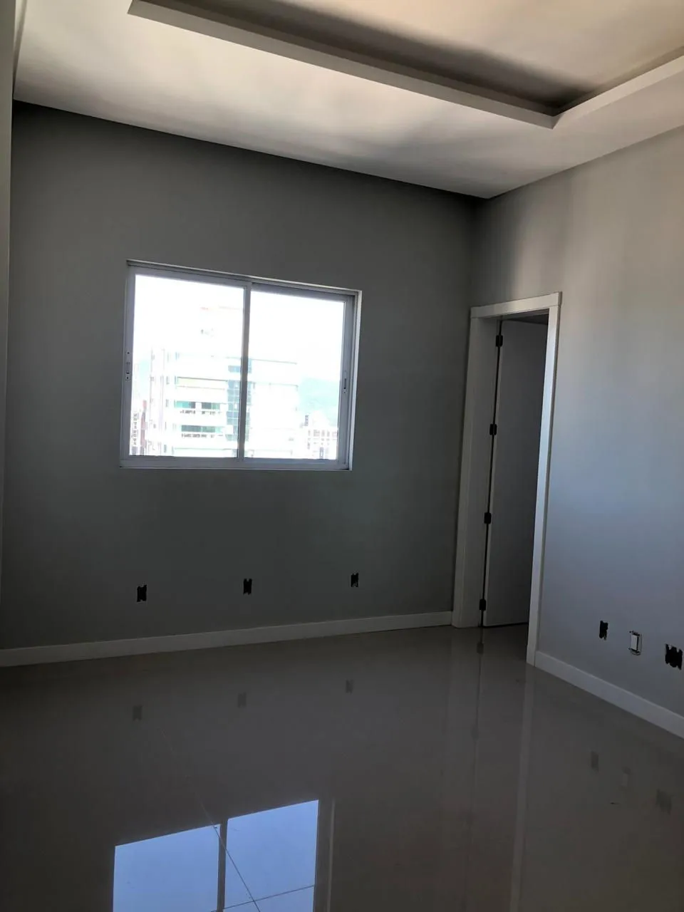 Apartamento para venda no bairro Meia Praia em Itapema