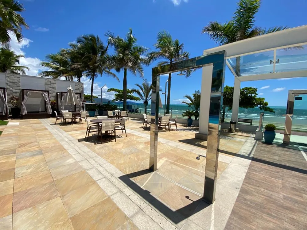 Apartamento 4 quartos para venda no bairro Meia Praia em Itapema