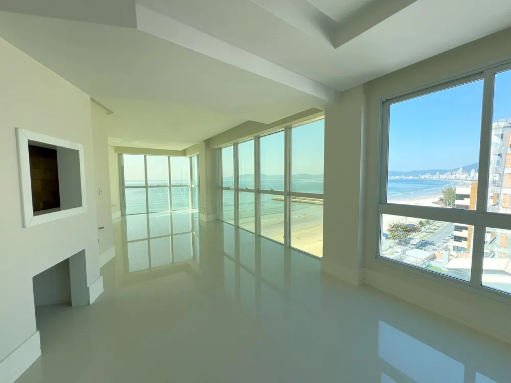 Apartamento para venda no bairro Centro em Itapema