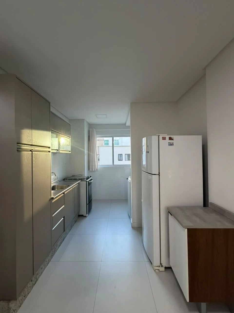 Apartamento 2 quartos para venda no bairro Meia Praia em Itapema