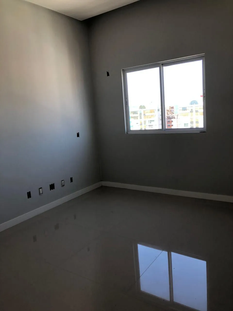 Apartamento para venda no bairro Meia Praia em Itapema