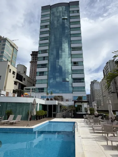 Imóvel em Meia Praia