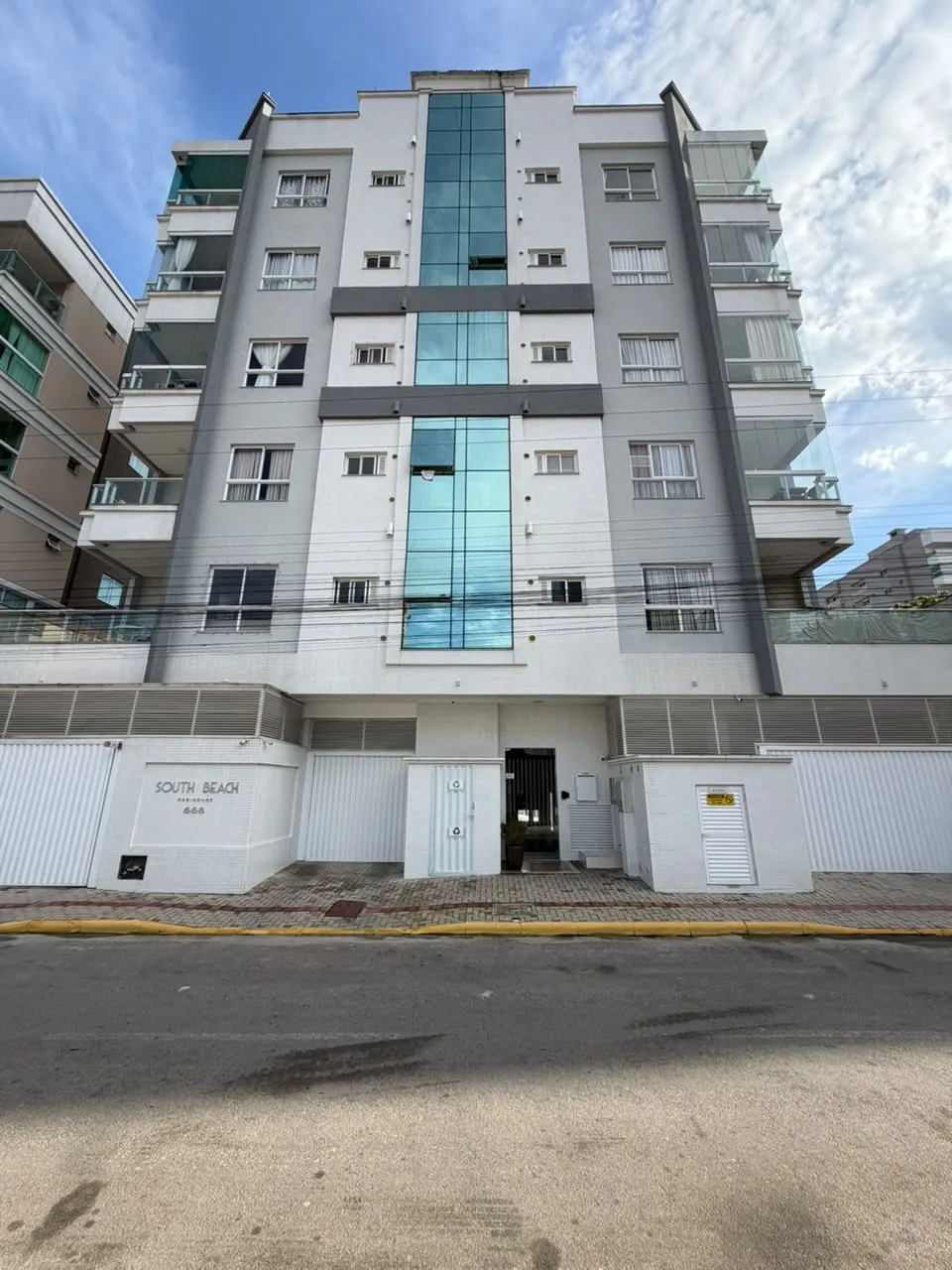 Apartamento 2 quartos para venda no bairro Meia Praia em Itapema