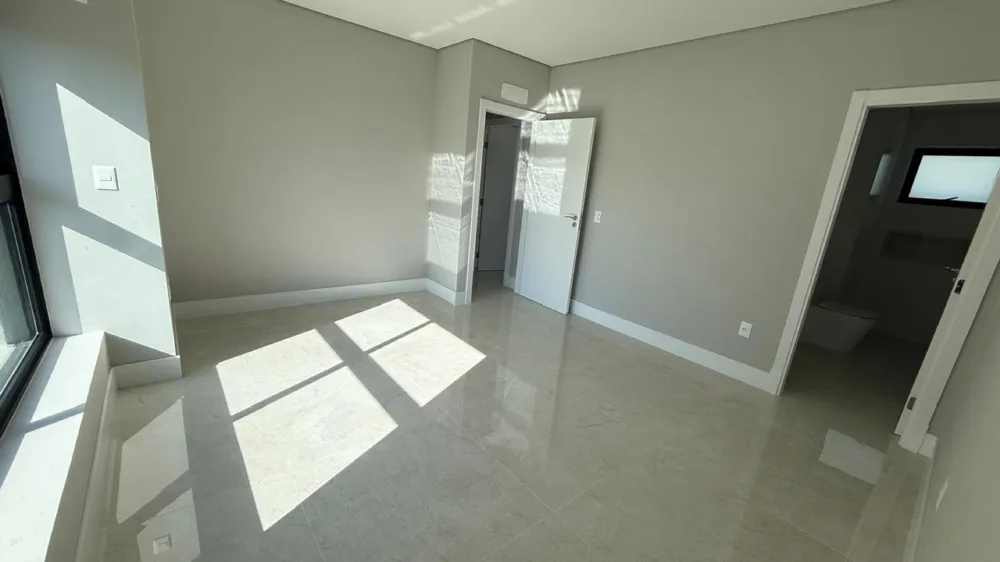 Apartamento 4 quartos para venda no bairro MEIA PRAIA em Itapema