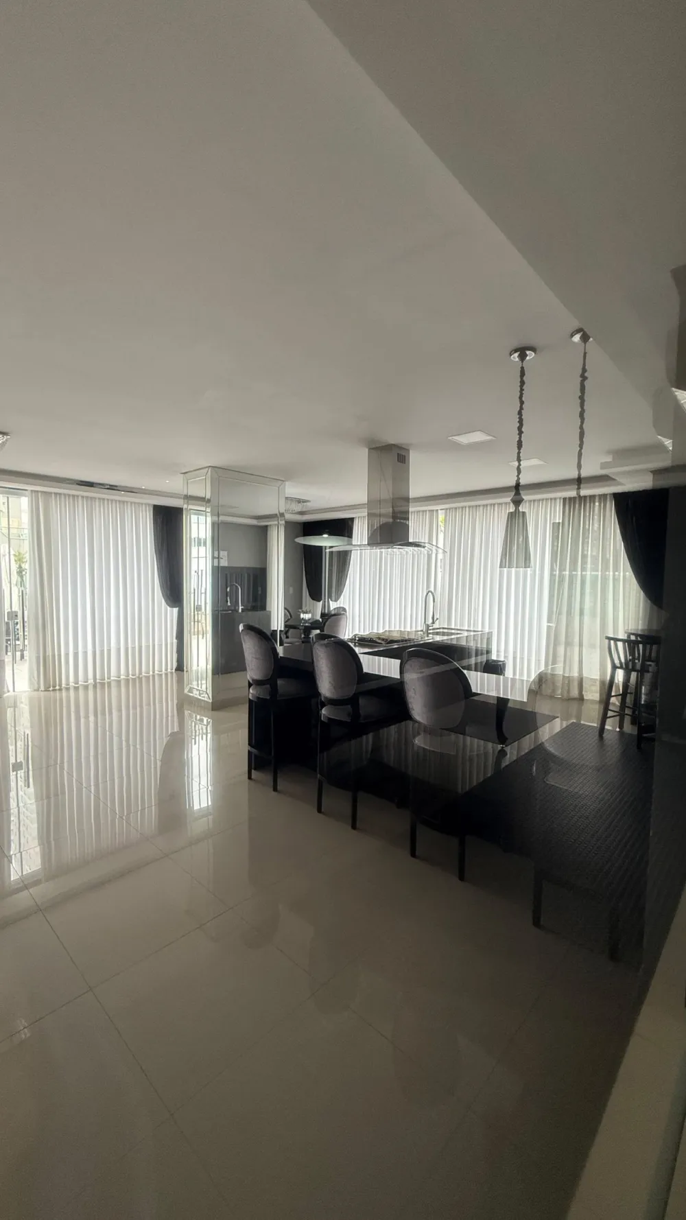 Apartamento 3 quartos para venda no bairro Meia Praia em Itapema
