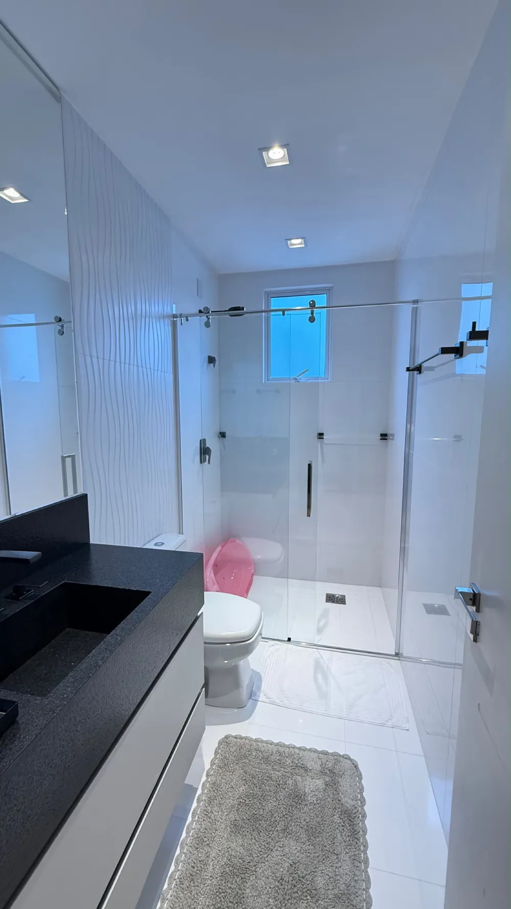Apartamento 4 quartos para venda no bairro Meia Praia em Itapema