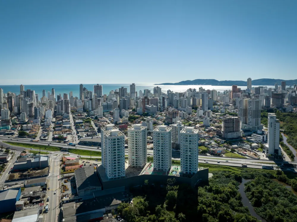 Apartamento para venda no bairro Jardim Praia Mar em Itapema