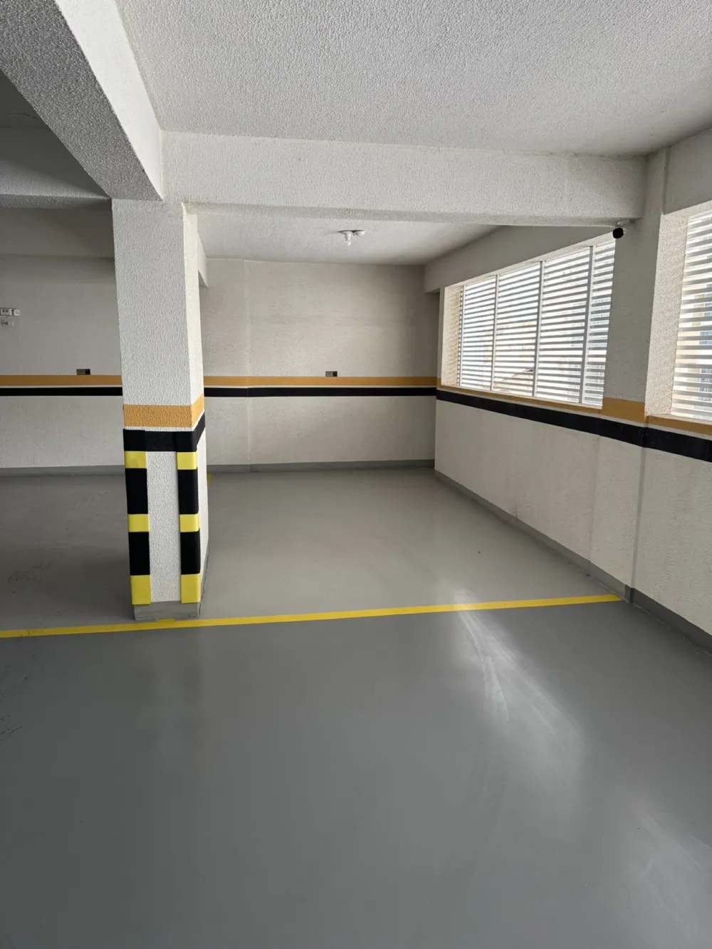 Apartamento para venda no bairro Meia Praia em Itapema