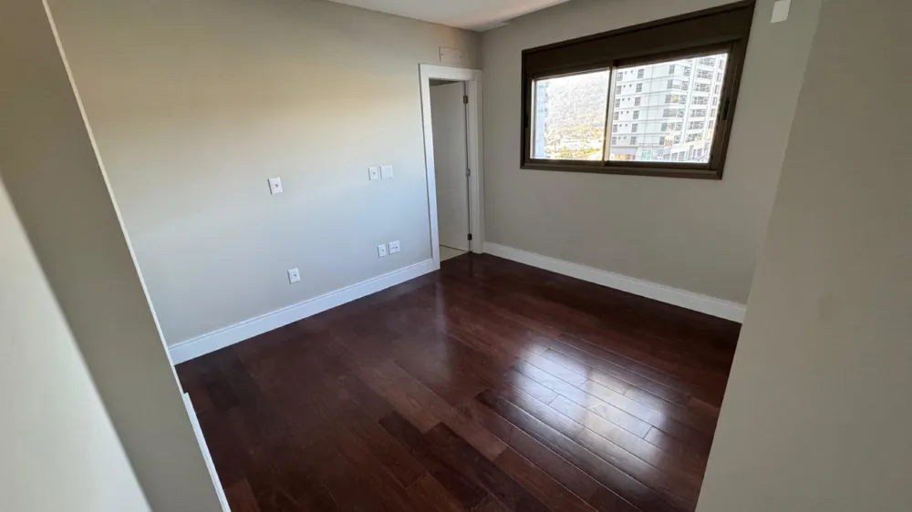 Apartamento 4 quartos para venda no bairro Canto da Praia em Itapema