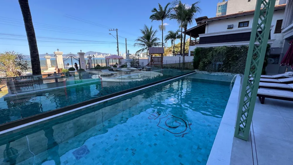 Apartamento 4 quartos para venda no bairro Canto da Praia em Itapema