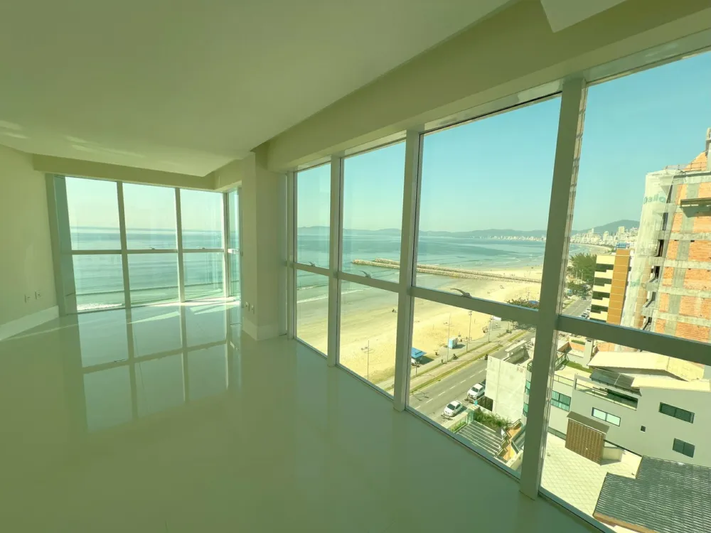 Apartamento para venda no bairro Centro em Itapema