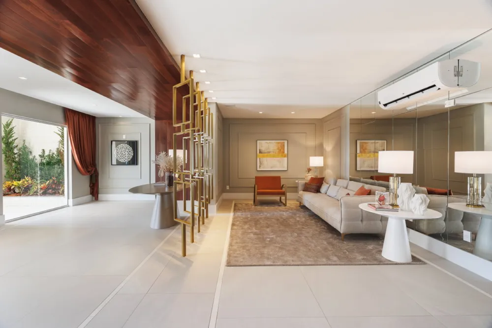 Apartamento para venda no bairro Meia Praia em Itapema
