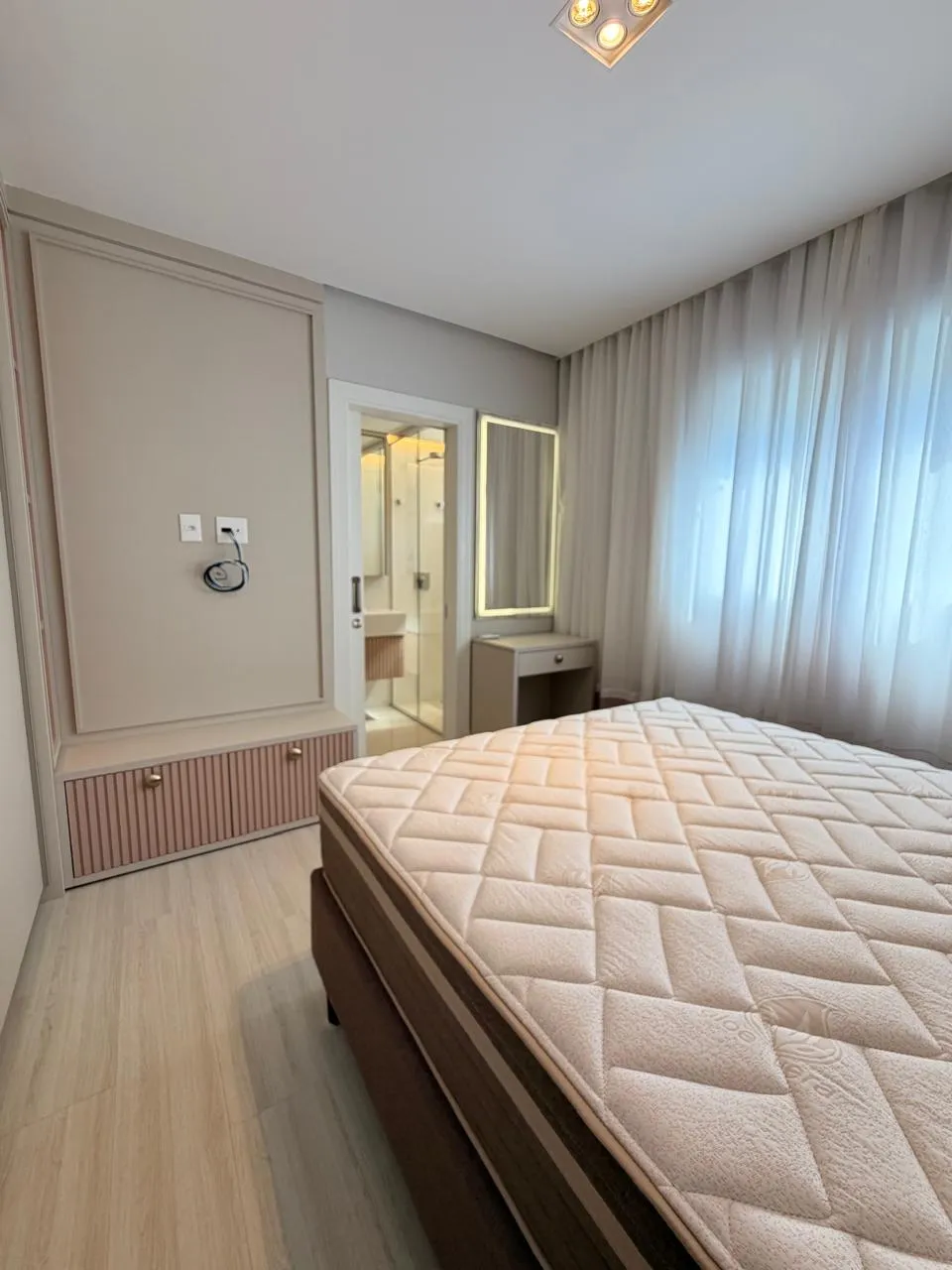 Apartamento 4 quartos para venda no bairro Morretes em Itapema