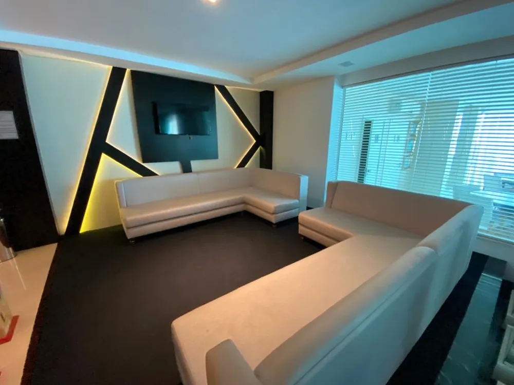 Apartamento 4 quartos para venda no bairro Meia Praia em Itapema