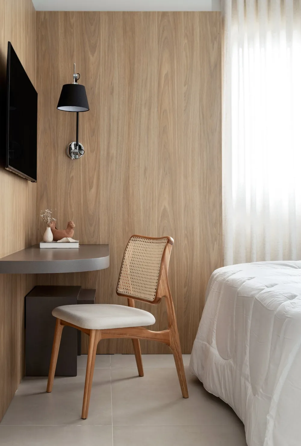 Apartamento para venda no bairro Meia Praia em Itapema