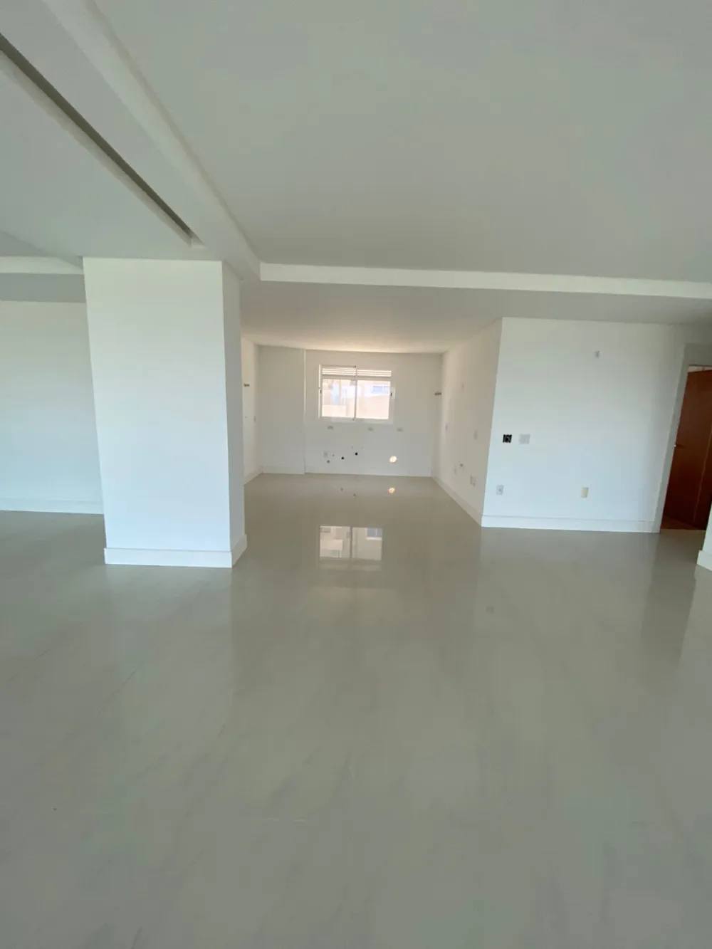 Apartamento para venda no bairro Barra Sul em Balneário Camboriú