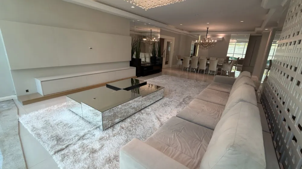 Apartamento para venda no bairro Meia Praia em Itapema