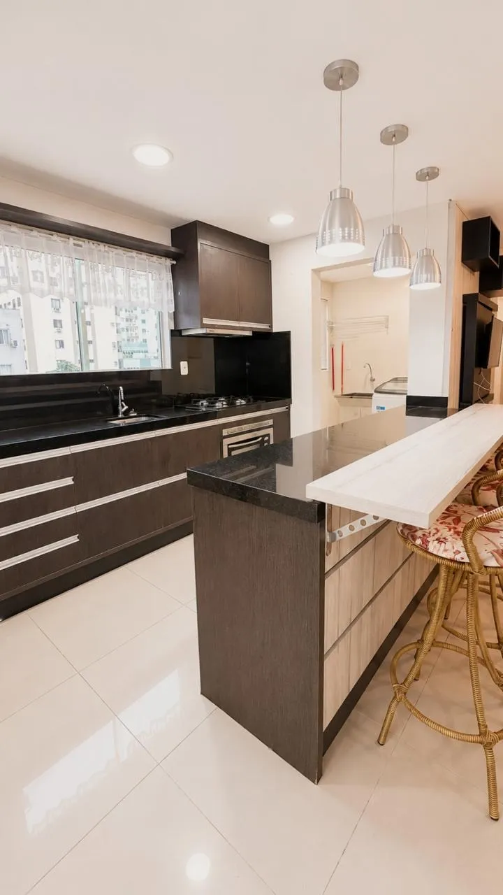 Apartamento 2 quartos para venda no bairro Meia Praia em Itapema