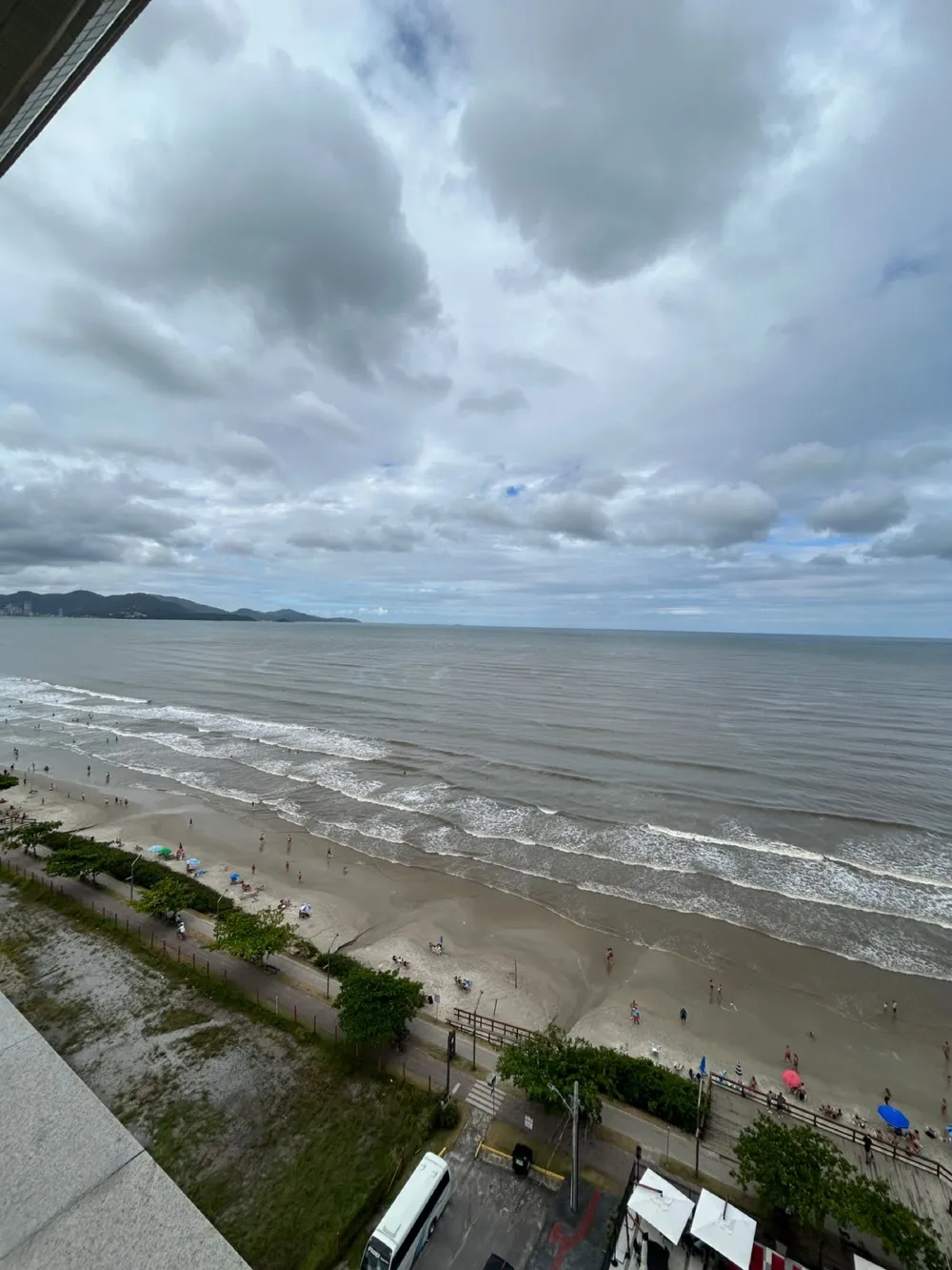 Apartamento para venda no bairro Meia Praia em Itapema
