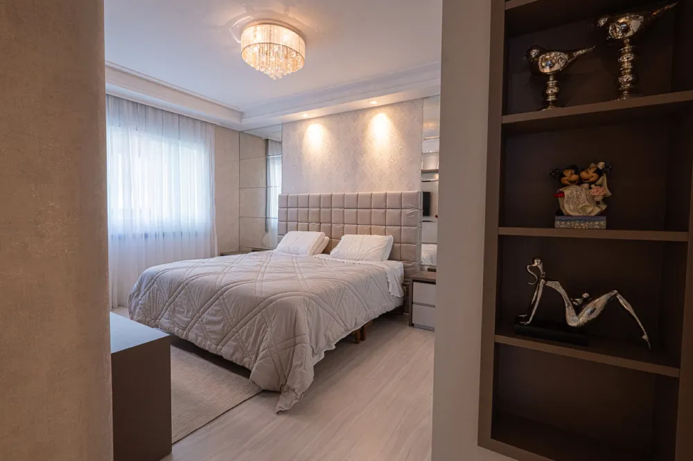 Apartamento para venda no bairro Meia Praia em Itapema
